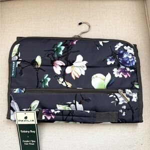 Cute hanging travel toiletry bag. Brand new!!!